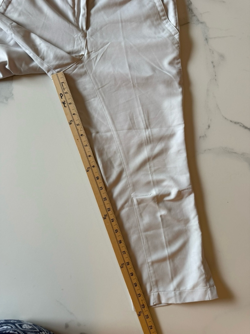 Nike Golf Women's Cropped Tour Performance Dri-FIT Pants. 6 - Picture 5 of 8